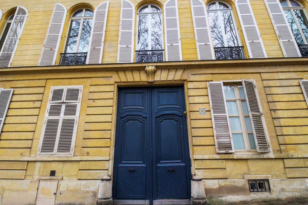 Studio Des Carrosses - Welkeys Apartment Versailles Exterior photo